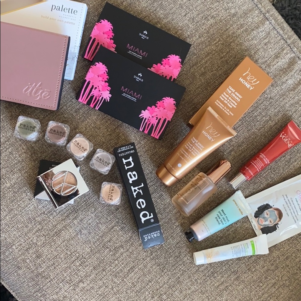 Ipsy Glam Bag Plus Makeup And Skin Care Products